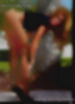 Curvy pussy nudes dancing wideo.
