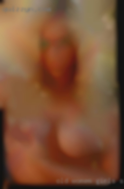 Old womem girls showing there pussy ate from Mobile Alabama.